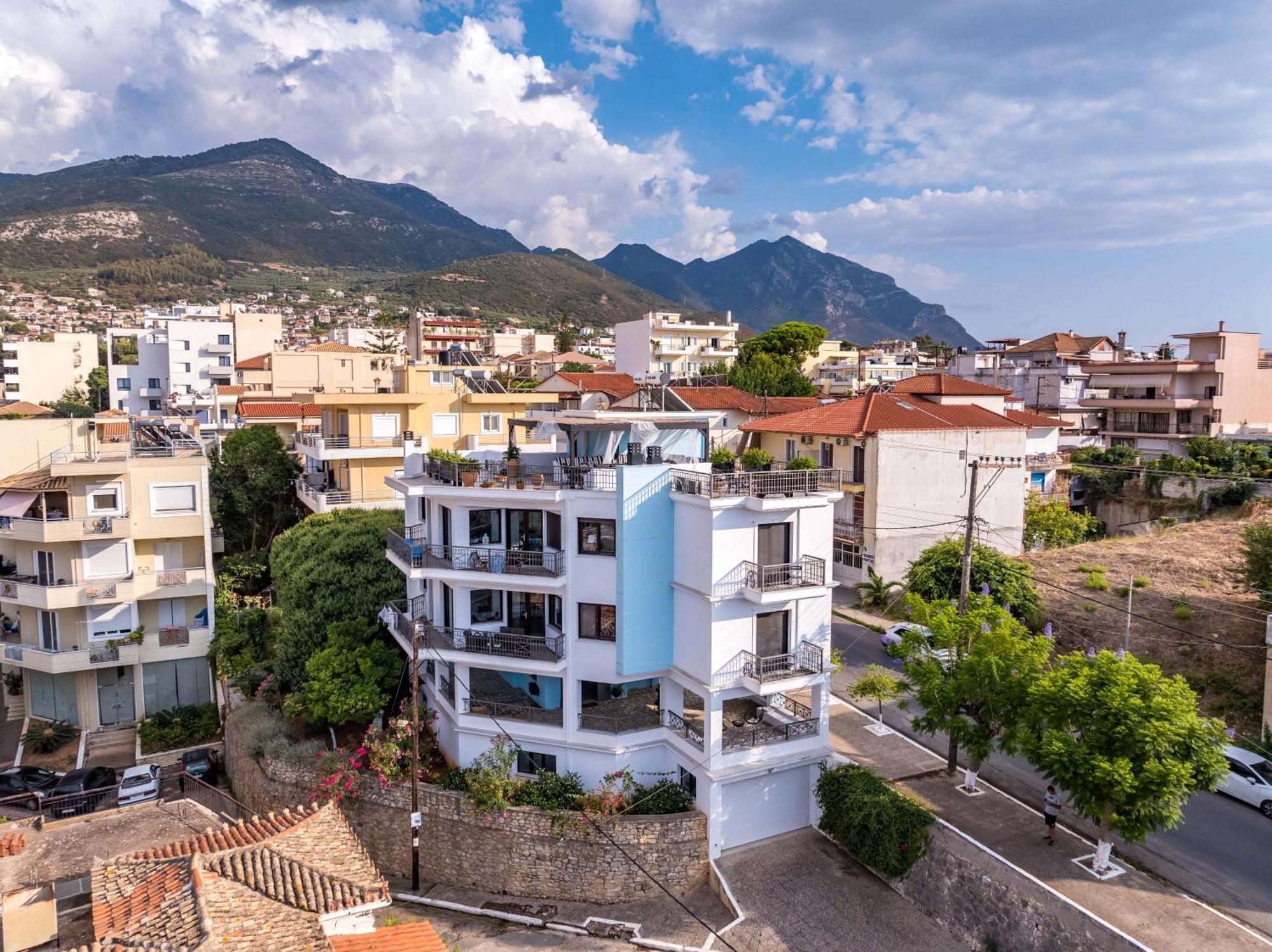 Magical Seaside Town Boutique Apts 2 Kyparissia Buitenkant foto